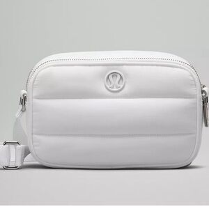 💖 Lululemon Wunder Puff Cross Body Camera Bag 2L - NEVER USED 💖
